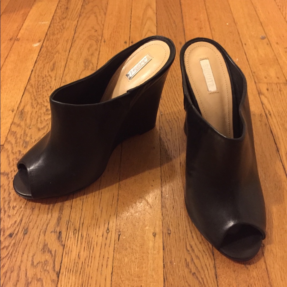 Schutz Black mules